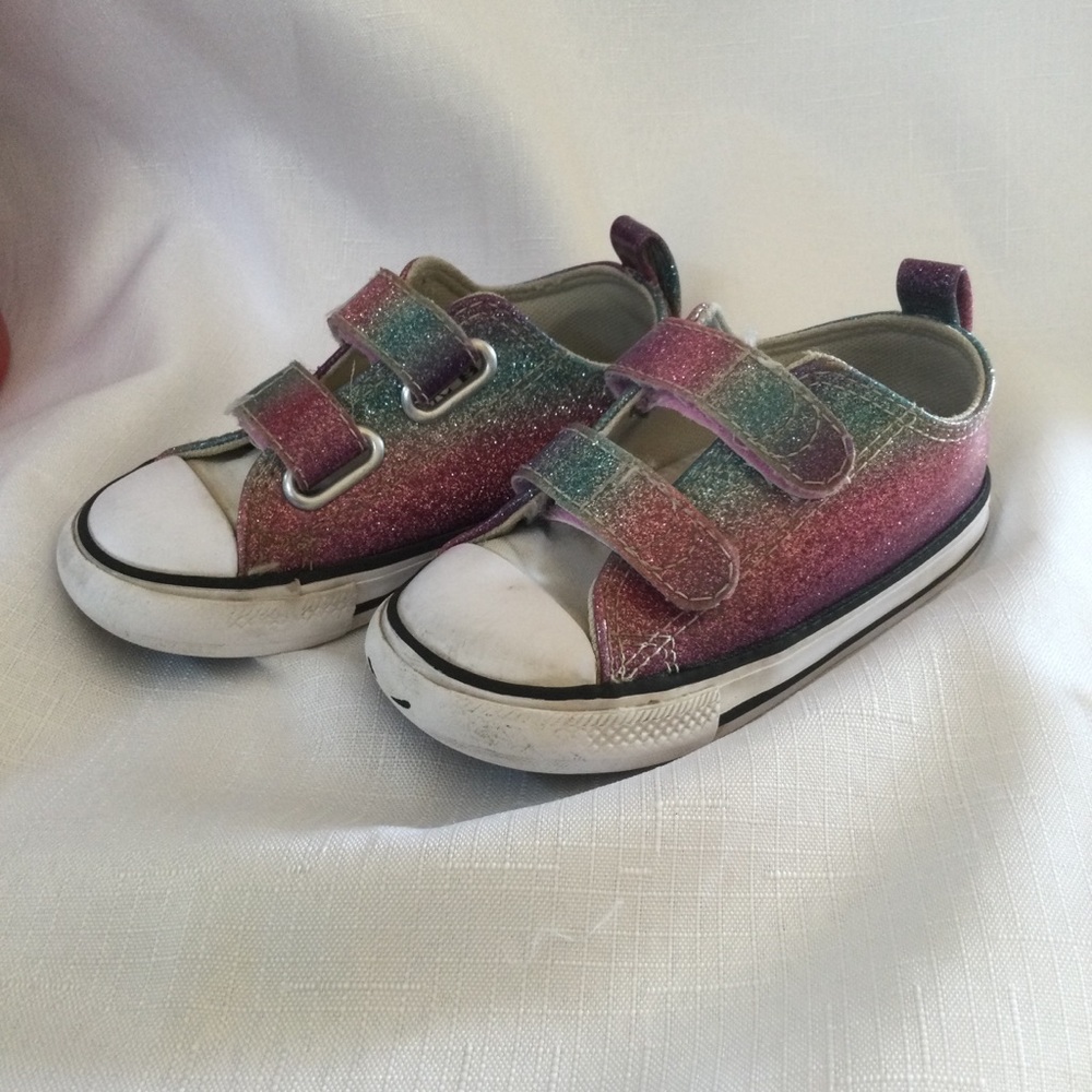 Sparkly Multicolor Kids Sneakers. Converse tennis shoes. Size 7 toddler